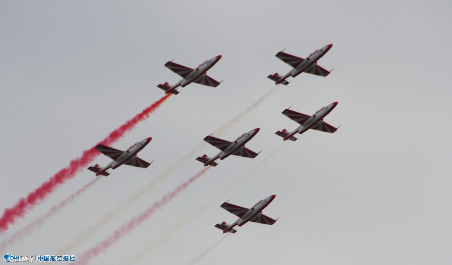 ���C���M(j��n)�о��ʵ��w�б���